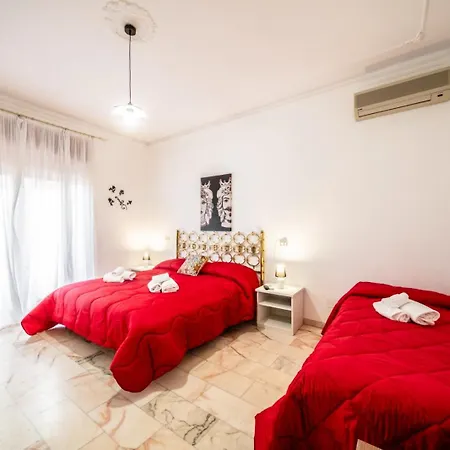 Suite Apartment Taormina بيت ضيافة