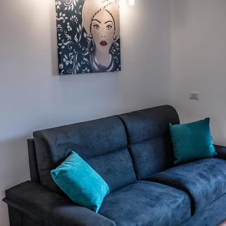 Suite Apartment Taormina بيت ضيافة