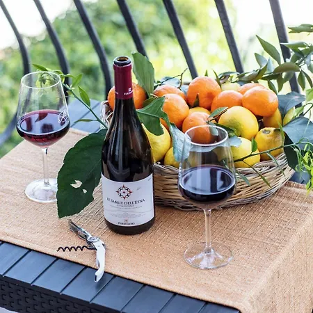 Suite Apartment Taormina 4*